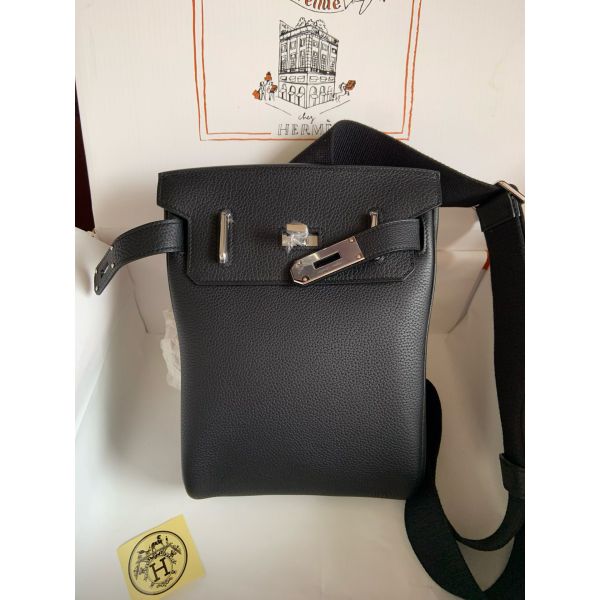 Hermes Hac a Dos PM Backpack in Black Clemence Leather - Image 5