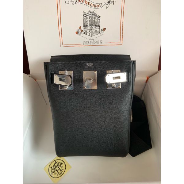 Hermes Hac a Dos PM Backpack in Black Clemence Leather - Image 8