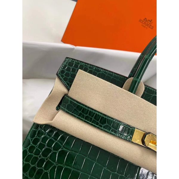Hermes Birkin 30 Bag In Green Crocodile Porosus Shiny Skin - Image 3
