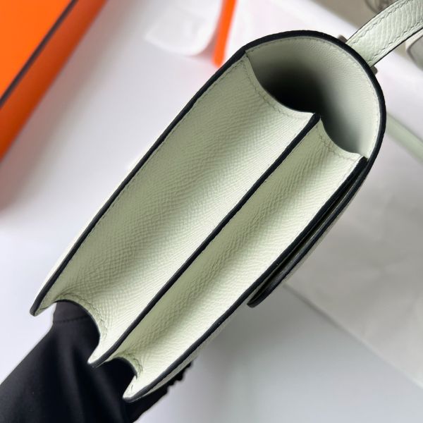 Hermes Constance 24 Handmade Bag In Vert Fizz Epsom Calfskin - Image 6