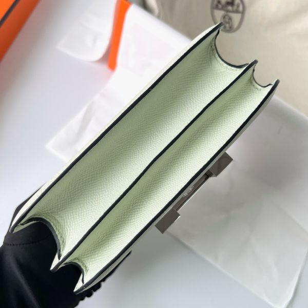 Hermes Constance 24 Handmade Bag In Vert Fizz Epsom Calfskin - Image 7