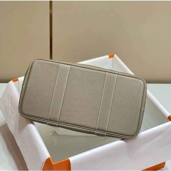 Hermes Garden Party 36cm Bag in Toile and Taupe Leather - Image 4