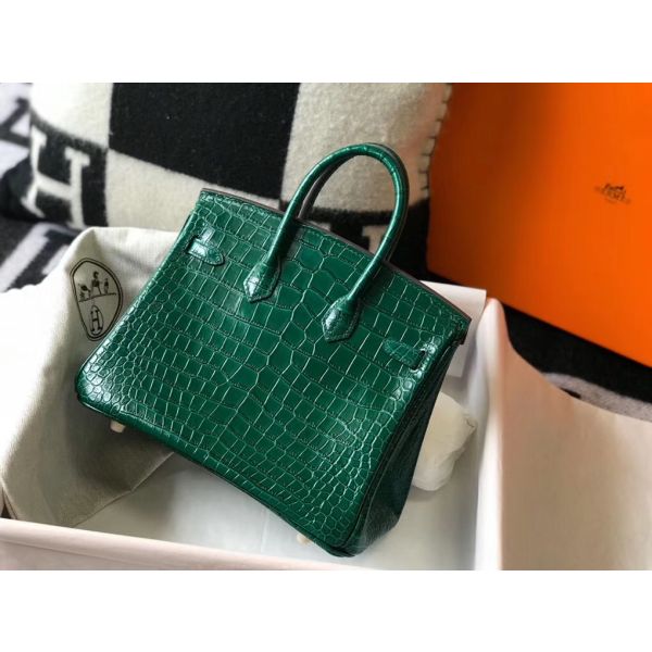 Hermes Birkin 25cm Bag In Green Embossed Crocodile Leather - Image 3