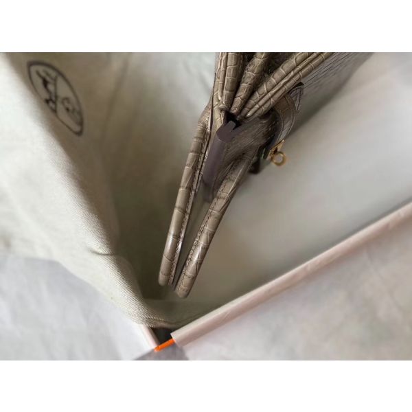 Hermes Birkin 25cm Bag In Taupe Embossed Crocodile Leather - Image 3