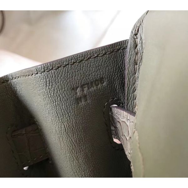 Hermes Birkin 25cm Bag In Taupe Embossed Crocodile Leather - Image 4