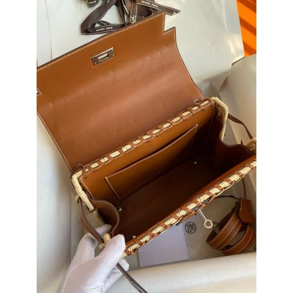 Hermes Picnic Kelly 28cm Bag in Wicker with Barenia Leather - Image 7