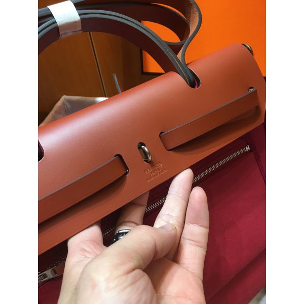 Hermes Herbag Zip 31cm Bag In Camel And Bordeaux - Image 9