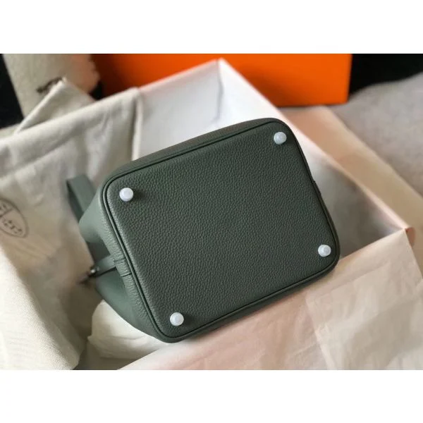 Hermes Picotin Lock 22 Bag In Vert Amande Clemence Leather - Image 3