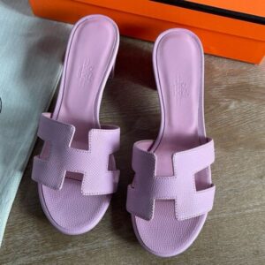 Hermes Oasis Sandals in Mauve Sylvestre Epsom Calfskin