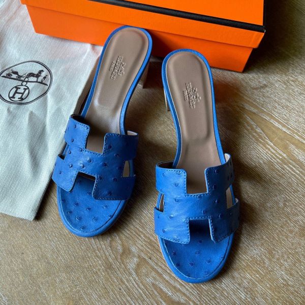 Hermes Oasis Sandals in Blue Hydra Ostrich Leather - Image 6