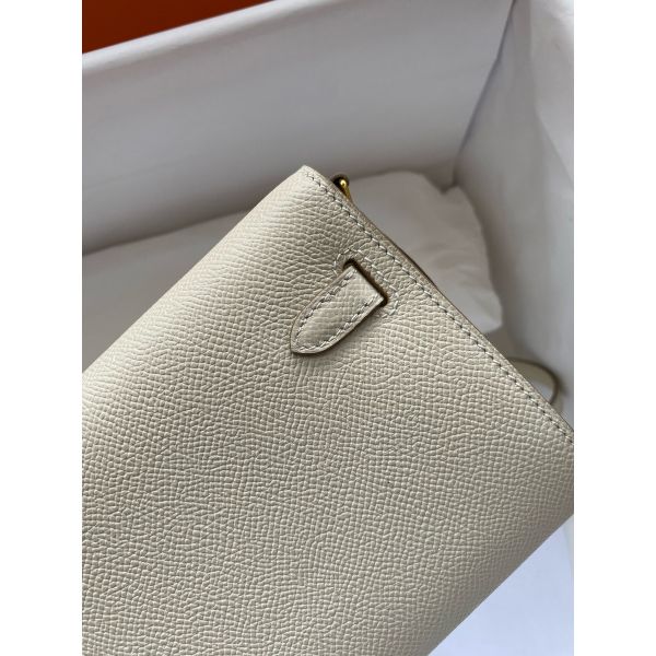 Hermes Kelly Classique To Go Wallet in Craie Epsom Calfskin - Image 4