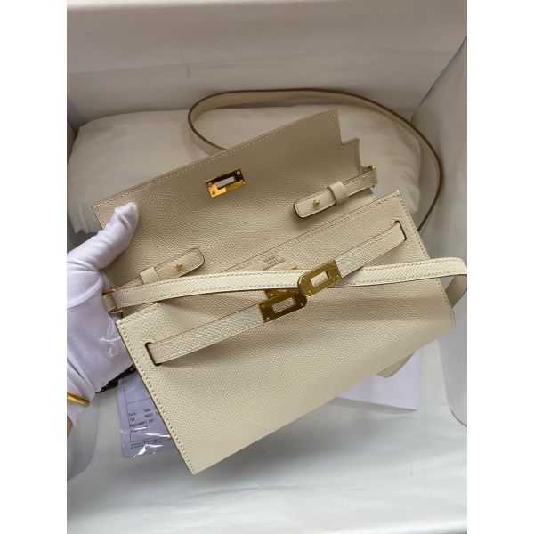 Hermes Kelly Classique To Go Wallet in Craie Epsom Calfskin - Image 5