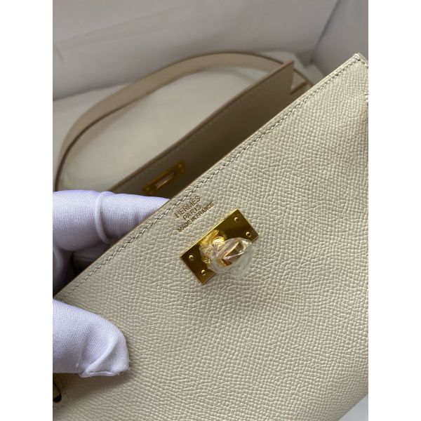 Hermes Kelly Classique To Go Wallet in Craie Epsom Calfskin - Image 8
