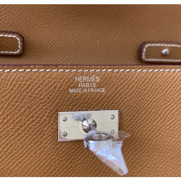 Hermes Kelly Classique To Go Wallet In Gold Epsom Calfskin - Image 4