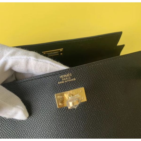 Hermes Kelly Classique To Go Wallet In Black Epsom Calfskin - Image 5