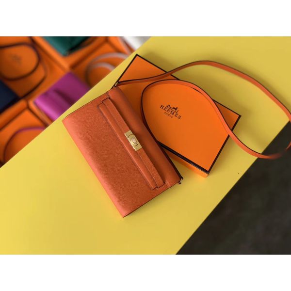 Hermes Kelly Classique To Go Wallet In Orange Epsom Calfskin - Image 2