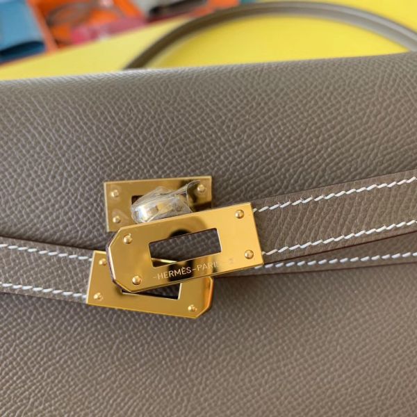 Hermes Kelly Classique To Go Wallet In Taupe Epsom Calfskin - Image 6