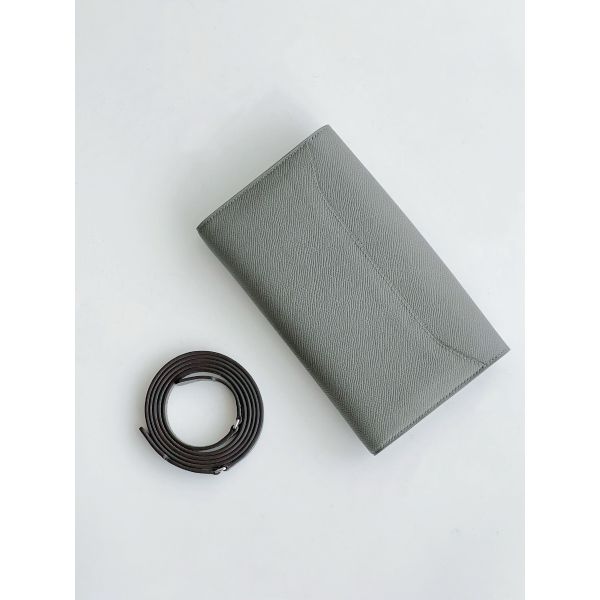 Hermes Constance To Go Wallet in Gris Meyer Epsom Calfskin - Image 3