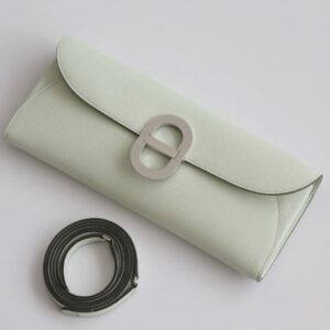 Hermes Maillon To Go Wallet in Vert Fizz Epsom Calfskin